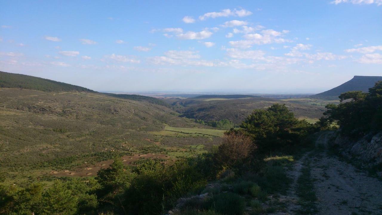 Hotel Rural Grado Del Pico المظهر الخارجي الصورة